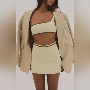 Revolve Contrast One Shoulder Sports Bra